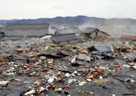Corpo de vítima de tsunami no Japão é achado 10 anos depois