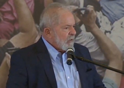 Lula diz que não tem tempo para pensar em candidatura 