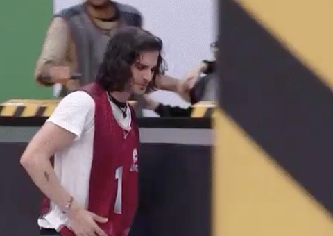 Após quase 9 horas, Fiuk e Carla deixam prova e estão no Paredão