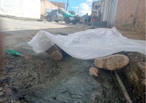 Após discutir com colega, jovem é executado a tiros em rua de Manaus 