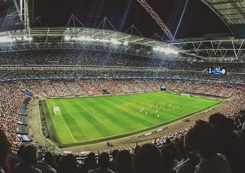 Conmebol busca vacinas para permitir público na Copa América