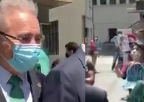 Queiroga é recebido aos gritos de 'Bolsonaro genocida' em visita à USP