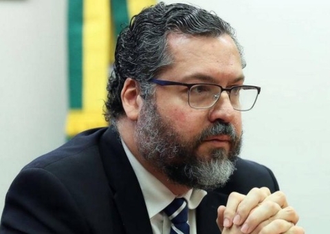 Ministro das Relações Exteriores, Ernesto Araújo, pede demissão