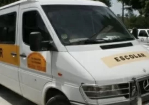 Vans escolares irão transportar corpos de vítimas da Covid-19 em São Paulo