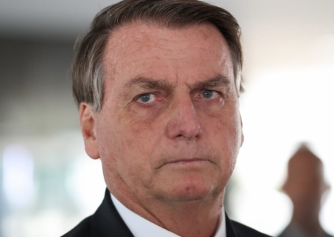 Bolsonaro aposta em antiguidade e nomeia novos comandantes militares