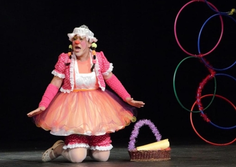 Princesa Cafuxa apresenta série de lives no reino da palhaçaria