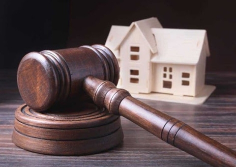 Construtora é condenada a indenizar cliente por atraso em imóvel, em Manaus