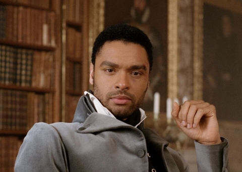 Revelado real motivo para Regé-Jean Page ter saído de Bridgerton