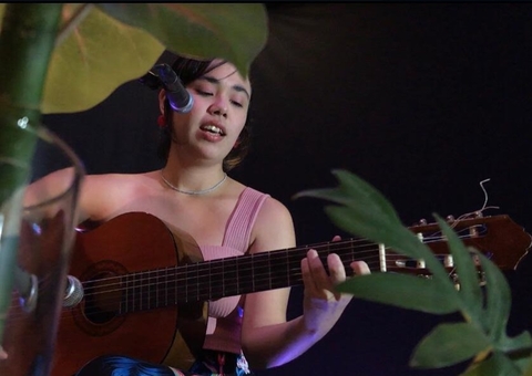Gabi Farias é atração em live ‘Flor da Selva’