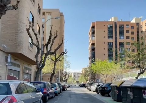 Espanhol diz que é o único sobrevivente do mundo preso em 2027 e pede ajuda