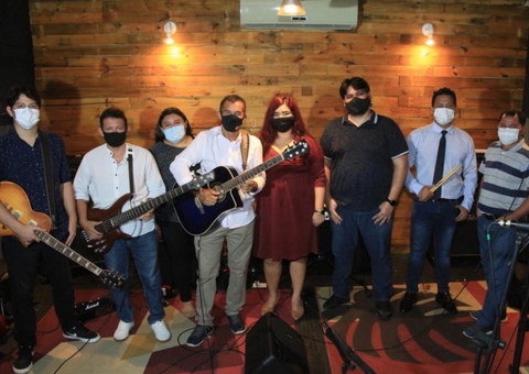 Cantores amazonenses se reúnem em projeto ‘Live para Jesus'