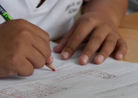 Professores de Manaus realizam paralisação nesta quinta-feira 