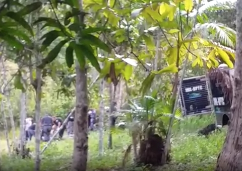 Corpos de chacina em Itacoatiara são encontrados; veja vídeo