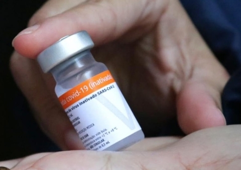 CPI da Covid: Falta de vacinas para 2ª dose da CoronaVac será investigada