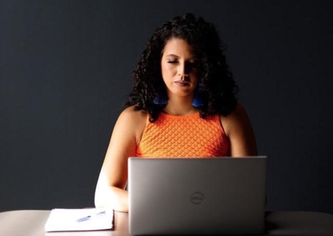 Oficina gratuita ensina a produzir portfólio artístico