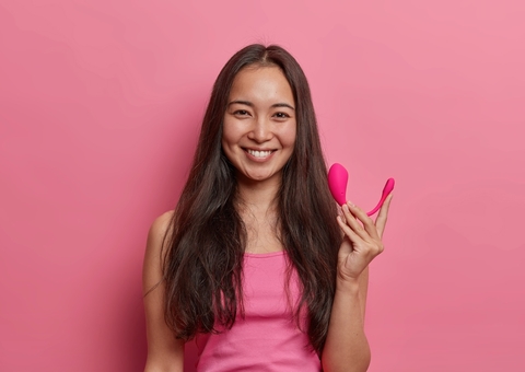 Cinco formas de 'chegar lá' se masturbando sozinha e acompanhada