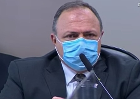 Pazuello sobre flagra sem máscara em shopping de Manaus: 'mal interpretado'