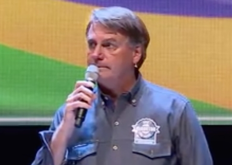 Em culto, Bolsonaro volta a citar dados falsos do TCU e defender cloroquina