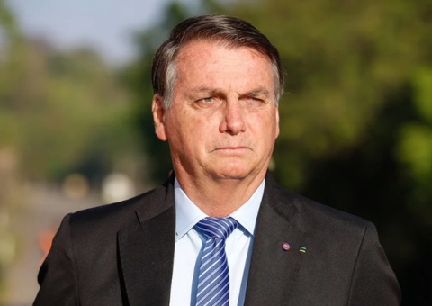 Bolsonaro diz que decisão sobre máscara será de ministro, governadores e prefeitos