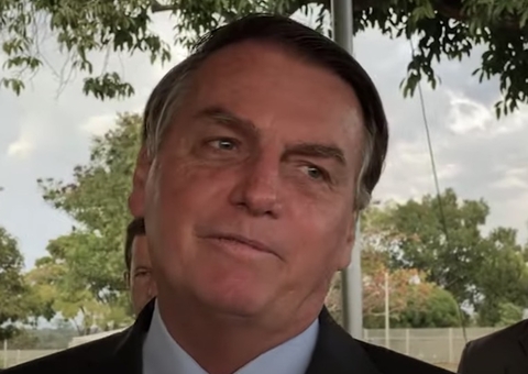 Bolsonaro volta a 'cutucar' Renan Calheiros sobre CPI da Covid