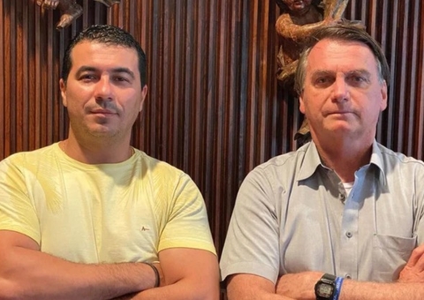 Deputado Luis Miranda alertou Bolsonaro sobre Covaxin; Veja conversas