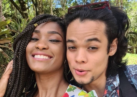 Erika Januza diz que diferença de 14 anos não atrapalha namoro com filho de Nakamura