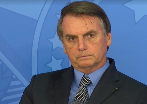 Bolsonaro prorroga auxílio emergencial por mais 3 meses após áudio vazado