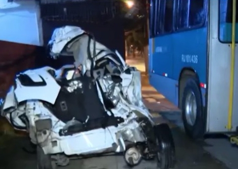 Caminhão desgovernado causa engavetamento, deixa 11 feridos e 1 morto