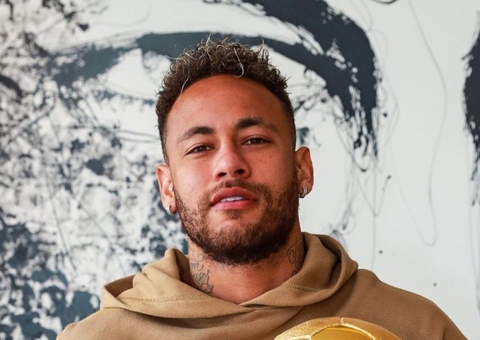 Neymar muda visual e impressiona com semelhança com Fred Desimpedidos 