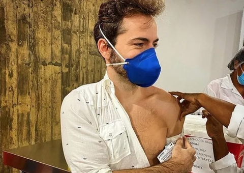 Thales Bretas revela que foi vacinado contra covid antes da morte de Paulo Gustavo