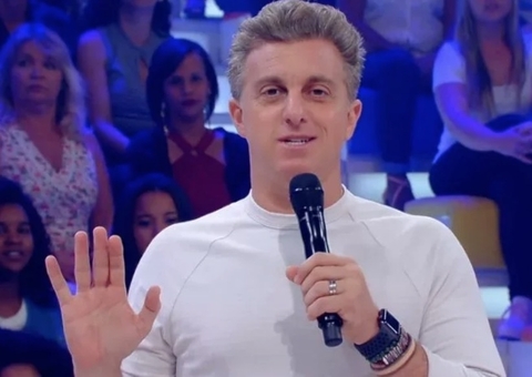 Globo bate o martelo e coloca Caldeirão do Huck no lugar do Domingão do Faustão