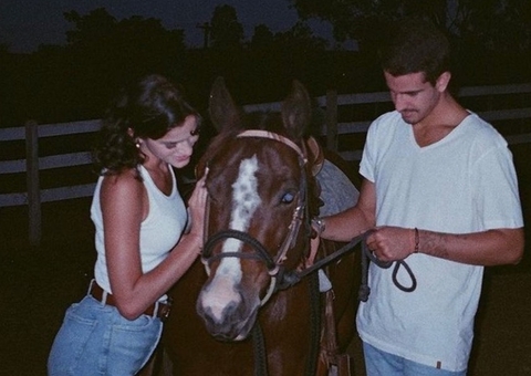 Bruna Marquezine e Enzo Celulari surgem juntos após rumores de término 