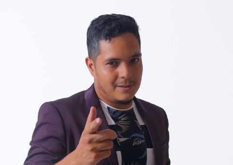 Fidel Graça lança clipe de 'Só pra falar de amor'