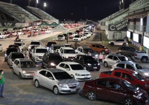 Sambódromo é o posto que mais aplicou vacinas contra covid em Manaus