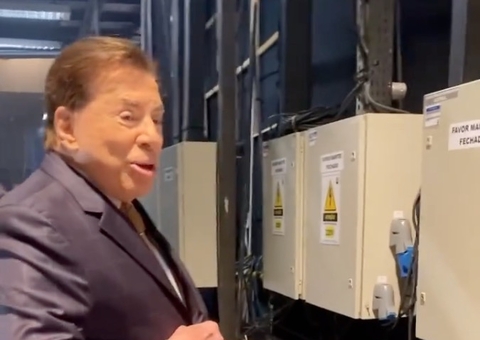 Vacinado, Silvio Santos volta ao SBT após quase 2 anos afastado