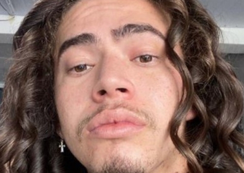 Whindersson Nunes mostra ‘caixa de lembranças’ para o filho: ‘Dói tanto’