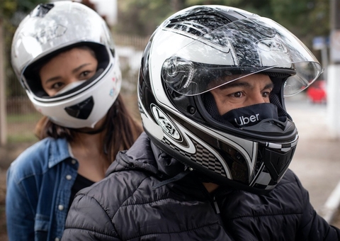 Uber lança viagens de moto em Manaus