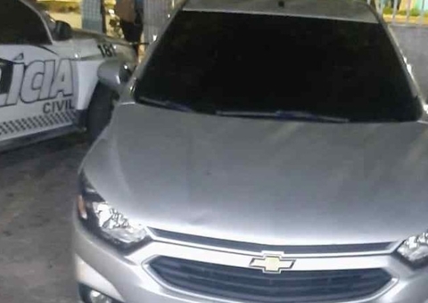 Cinco veículos com restrição de roubo são recuperados em Manaus