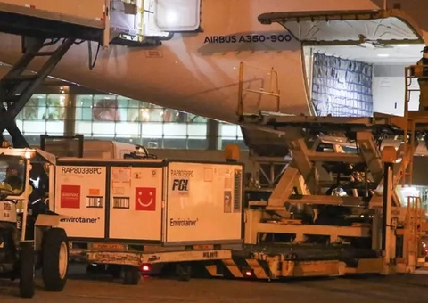 Butantan recebe insumo para mais 4 milhões de doses da CoronaVac