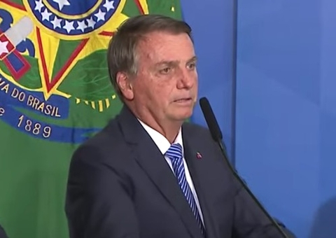 STF abre investigação contra Bolsonaro por ataque às urnas e fake news