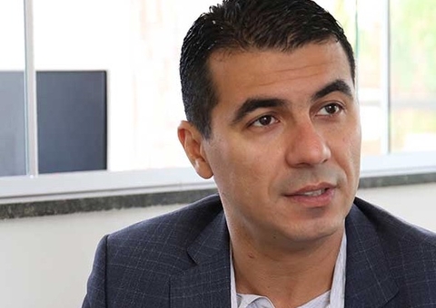 Criminosos invadem celular de Maia e tentam aplicar golpe de R$ 20 mil em Miranda