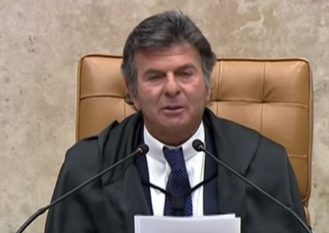 Fux cancela reunião entre três poderes após ataques de Bolsonaro