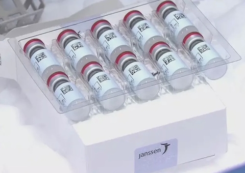 Brasil surge com mais de 87 mil doses da Janssen e Saúde explica origem