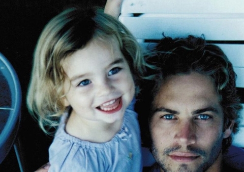 Filha de Paul Walker anuncia noivado um mês após assumir namoro