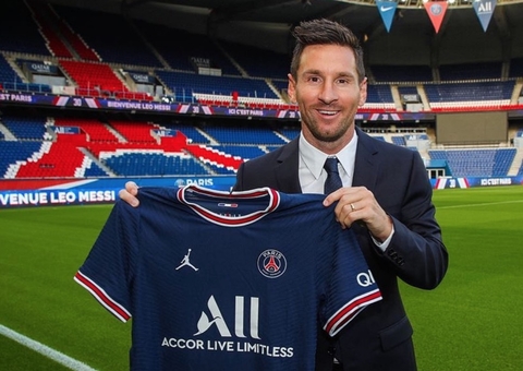 PSG anuncia contratação de Lionel Messi; vídeo