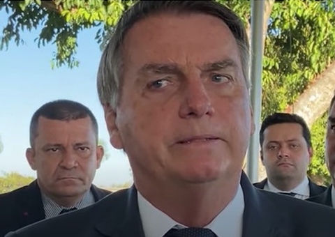 'Medo de retaliação', diz Bolsonaro após derrota do voto impresso na Câmara