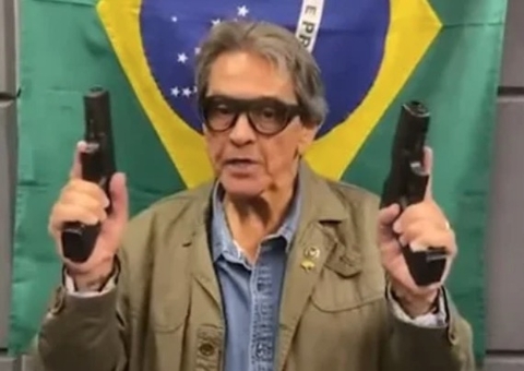 Moraes determinou apreensão de armas, munições e celulares de Roberto Jefferson