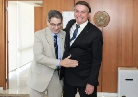 Jefferson esteve com Bolsonaro 10 dias antes de prisão; delator do mensalão virou amigo do presidente