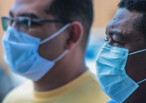 Município do Amazonas vai multar bares que descumprirem decreto contra covid