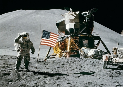 Processo de Blue Origin faz NASA suspender contrato com SpaceX